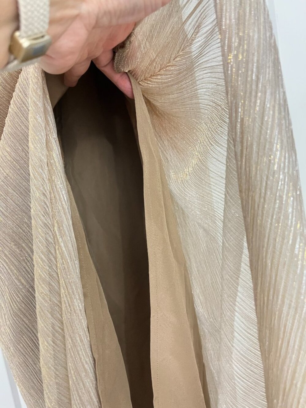 New Reiss Size 2 Gold Champagne Ombré Emmeline Metallic Pleated Maxi Skirt NWT - Picture 7 of 16